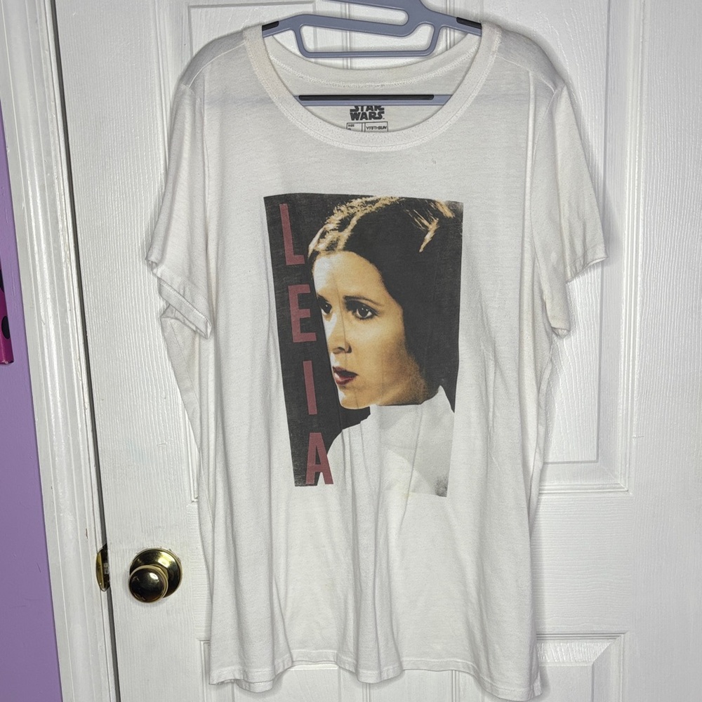 Star Wars White Leia Short Sleeve Tee